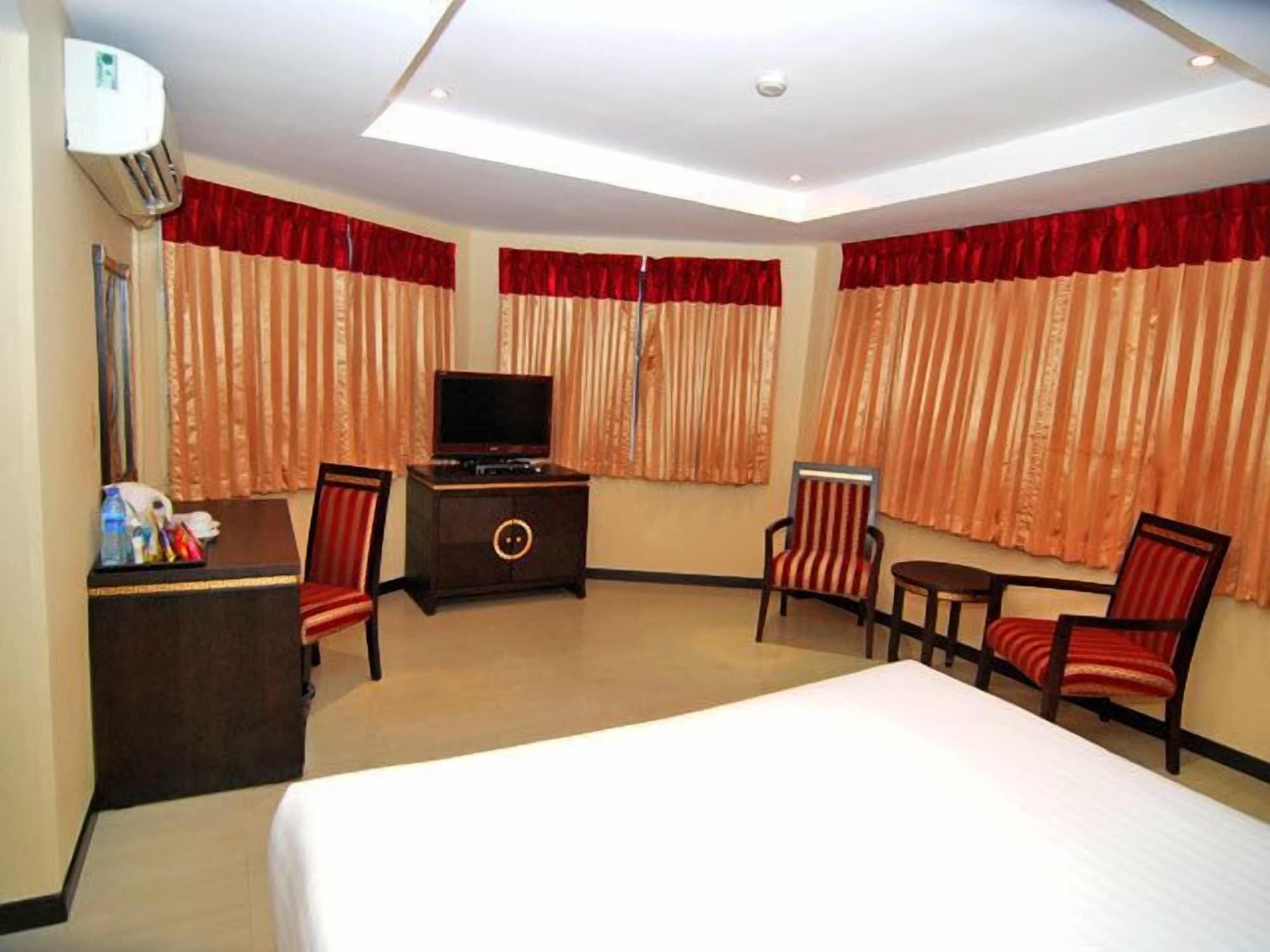 Lucky Palace Hotel Bangkok Luaran gambar